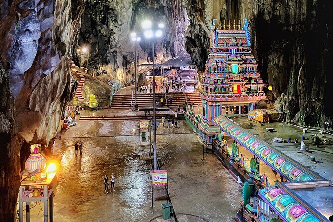 Batu Caves and Sari Experience with Batik Workshop - FAQs