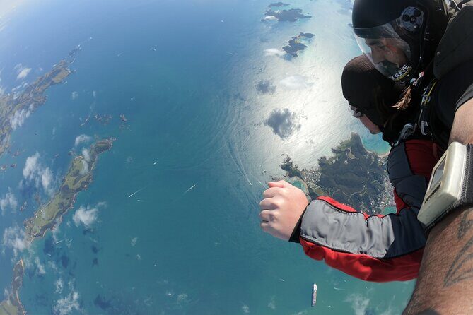 Bay of Islands: 18,000ft Skydive - Key Points