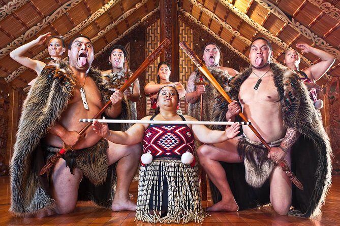 Bay of Islands Heritage Experience from Auckland incl. Waitangi & Russell - FAQs