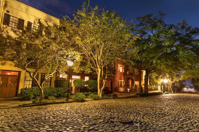 Bay Street Bastards Pub Crawl Shared Tour in Charleston - Is This Tour Right for You?