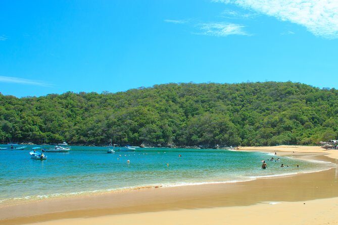 Bays of Huatulco and Snorkeling Experience with Drinks - The Experience: What You’ll Encounter