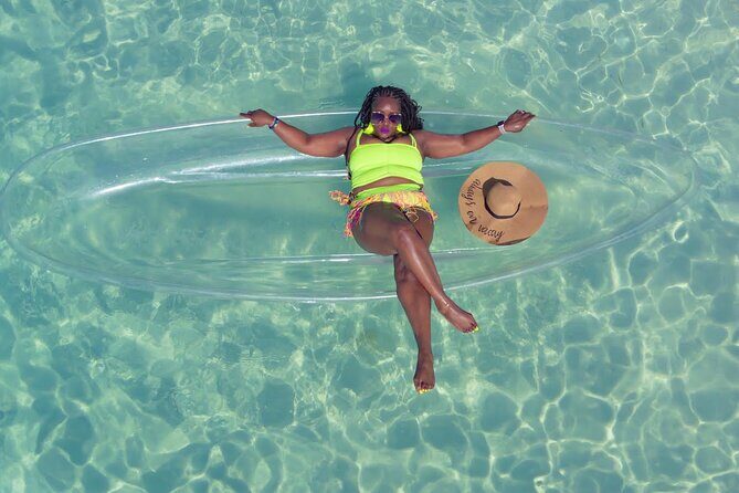 Beach Day and Clear Kayak Photoshoot in Bahamas - Who Will Love This Tour?
