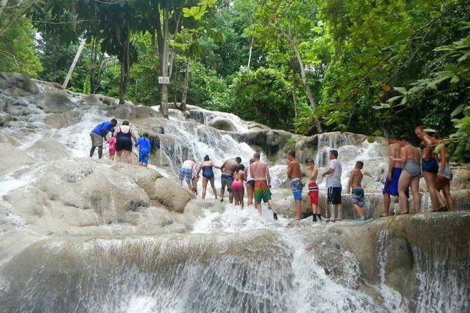 Beach Horseback Riding and Dunns River Falls - FAQs
