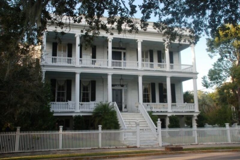 Beaufort: Local History and Film Sites Tour by golf cart - FAQ