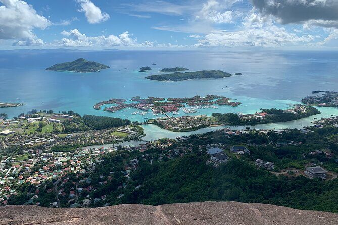 Beautiful island tour 5-6 hours | Mahé, Seychelles | Private Tour - Who Will Love This Tour?