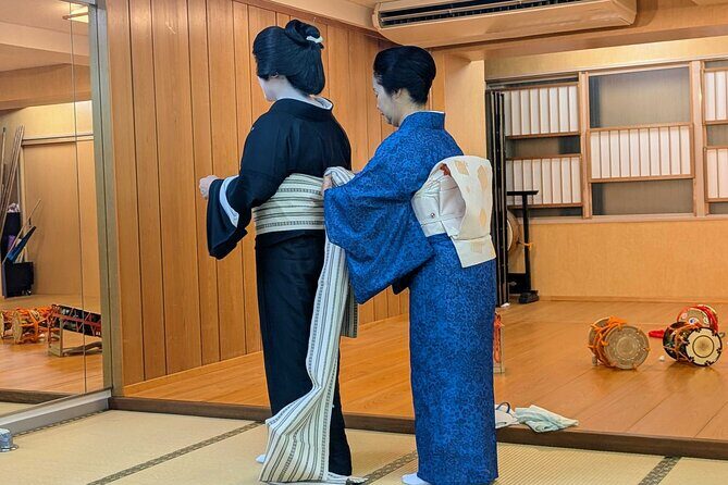 Behind the Curtain Geisha Rehearsal in Nagoya - FAQs