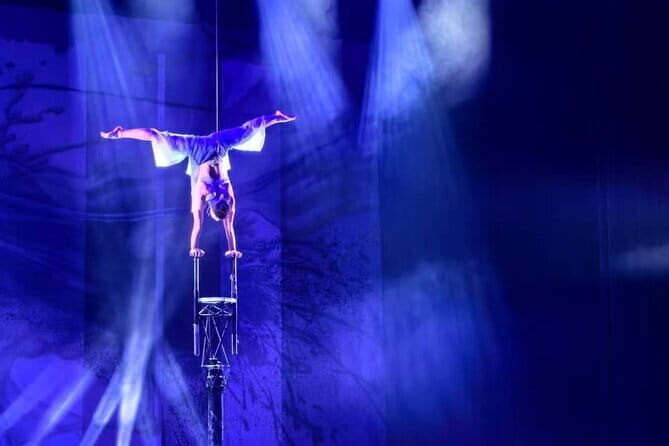 Beijing Acrobatic Show at Regal Palace Theatre (Qin Le Gong - The Sum Up