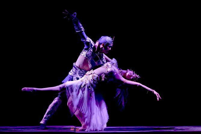 Beijing Evening Tour: Chaoyang Acrobatic Show with Peking Duck Dinner - FAQ