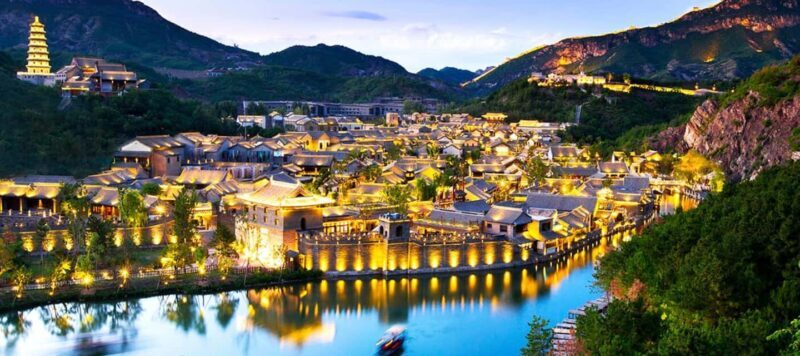 Beijing: Gubei Water Town & Simatai Great Wall Private Tour - What makes this tour stand out?