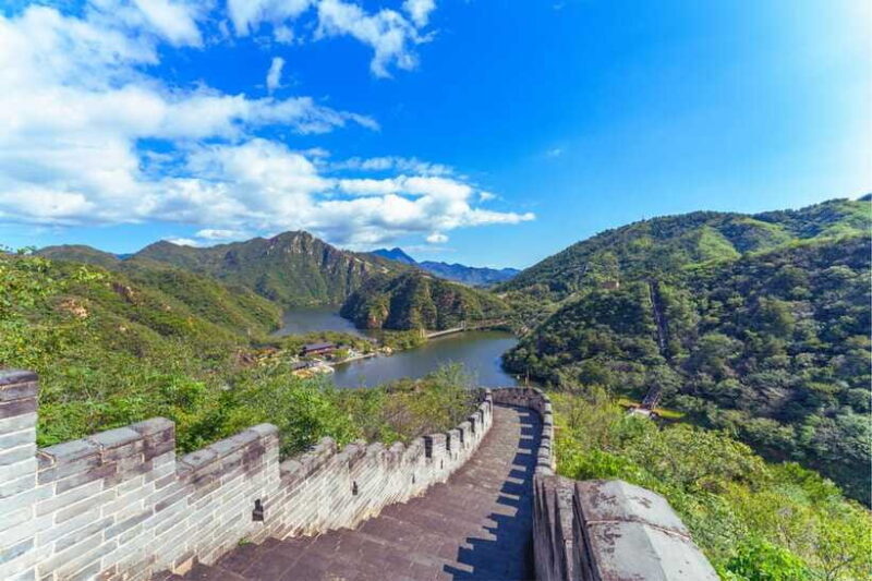 Beijing: Huanghuacheng Lakeside Great Wall Bus/Private Tour - Key Points