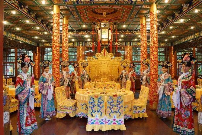 Beijing Imperial Dining Experience at Bai Jia Da Yuan Restaurant with Houhai Lake Bar Tour - Key Points