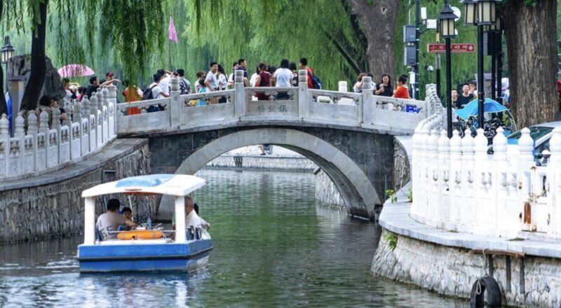 Beijing: Private Hutong Walking Tour with Dumpling Meal - Key Points