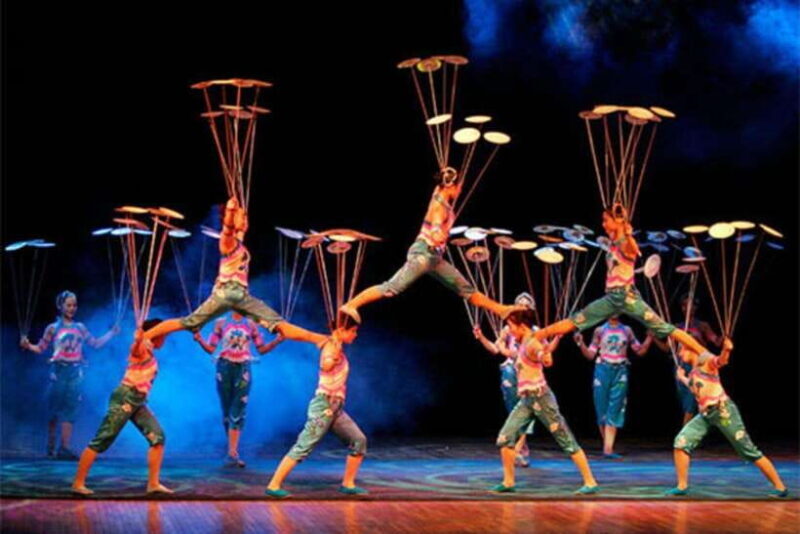 Beijing: Red Theatre Acrobatics show viewing Chinese culture - The Itinerary & Show Structure