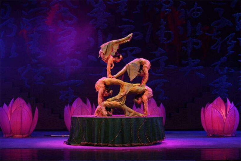Beijing: Red Theatre Acrobatics show viewing Chinese culture - Practicalities & Tips