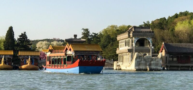 Beijing: Romantic Summer Palace Private Walking Tour - Walking & Logistics