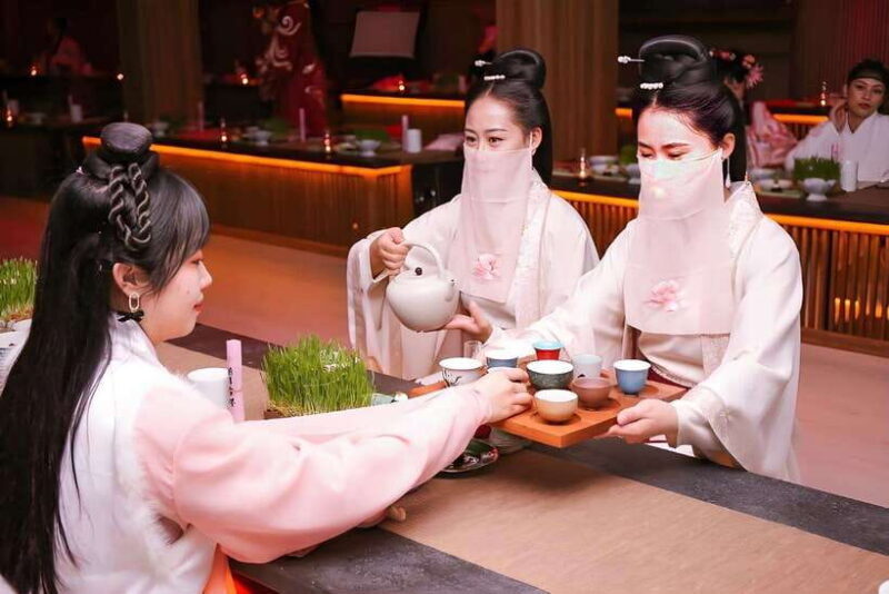 Beijing Royal Dinning Experience with cultural performance - FAQs