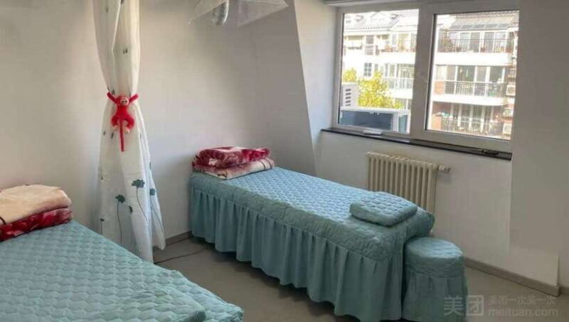 Beijing: Summer Palace Ticket & Traditional Chinese Massage - The Experience of Visiting the Summer Palace