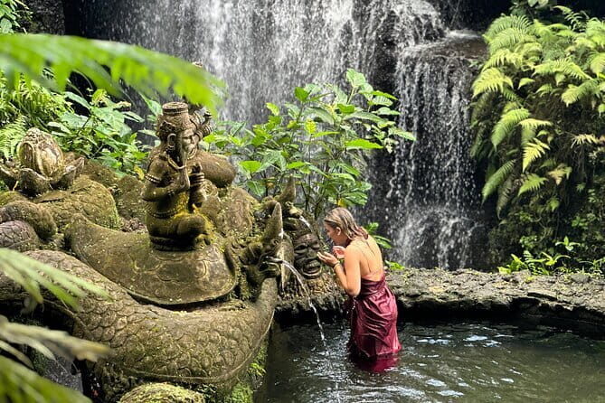 Beji Griya Waterfall Bali Spritual Holy Bath Experience - An Authentic Bali Spiritual Journey