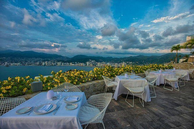 Bella Vista PRIVATE Al Fresco 3 Course Dinner Cliff Diver3Drinks - The Itinerary: What You Can Expect