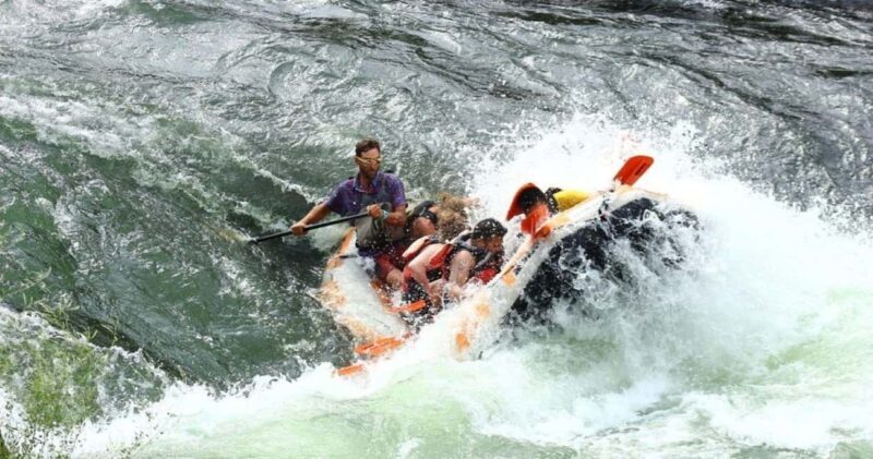 Bend, Oregon: Lower Deschutes River Rafting Tour with Lunch - An Overview of the Experience