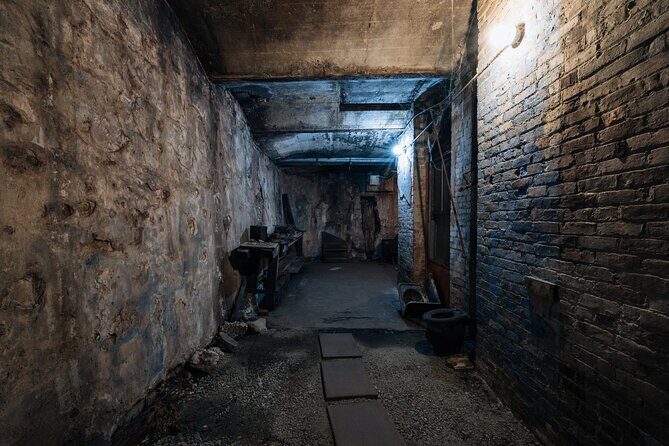 Beneath The Streets Underground History Tour - The Experience: Authentic, Engaging, Slightly Quirky