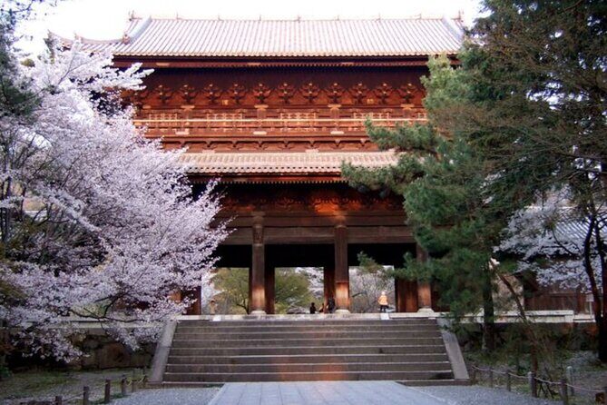 Bento and Bicycle Tour of Hidden Kyoto with Local Guides - Who Is This Tour Best Suited For?