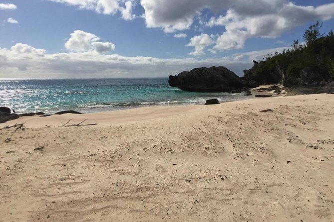 Bermuda Beach Hop Experience - What’s Included and Not