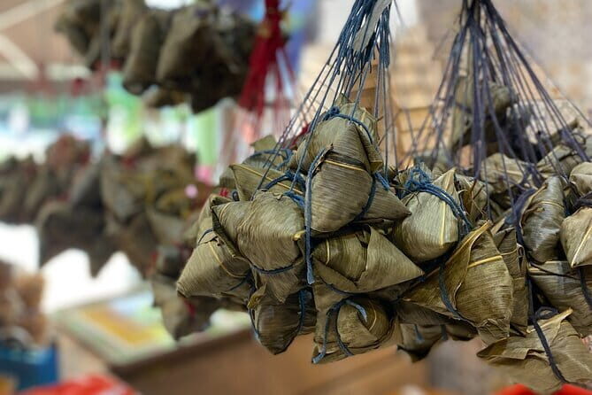 Best Ever Katong Food Tour with Local Foodie - Eat till you drop! - The Itinerary: A Taste of Katong’s Culinary and Cultural Heart