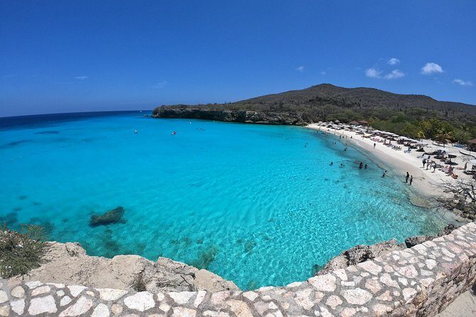 Best Highlight Island Tour - Perfect Day Tour. Small group Tour - An Honest Look at the Best Highlight Island Tour in Curaçao