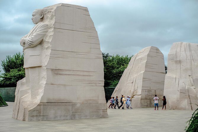 Best of DC Plus US Capitol and National Archives Reserved Entry - What You Can Expect from the Tour