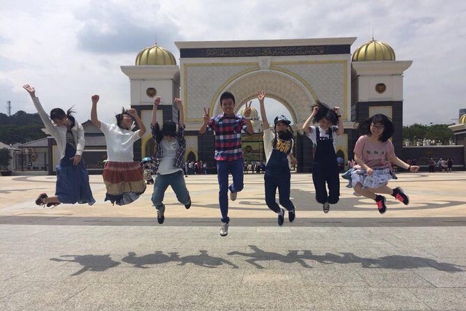 Best of Kuala Lumpur : Transit City Tour from Airport - FAQs