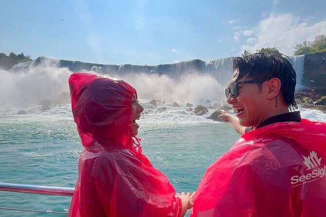 Best of Niagara Falls Canada Tour with Voyage to the Falls Boat - An In-Depth Look at the Tour Itinerary