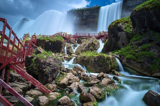Best of Niagara Falls USA Tour with Boat, Cave, Observation &More - Key Points
