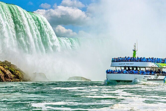 Best of Niagara Falls USA Tour with Boat, Cave, Observation &More - An In-Depth Look at the Niagara Falls Tour