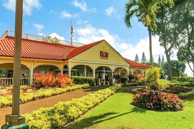 Best Of Oahu: Private Tour with Movie and Boat Tour USS Arizona Memorial - FAQs