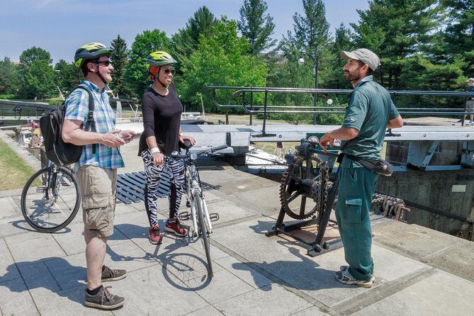 Best of Ottawa Neighbourhoods & Nature Bike Tour - The Experience and Guides