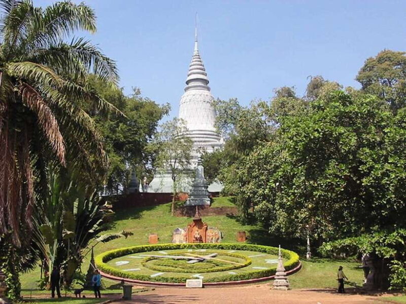 Best of Phnom Penh: Half-Day Private City Tour - Key Points