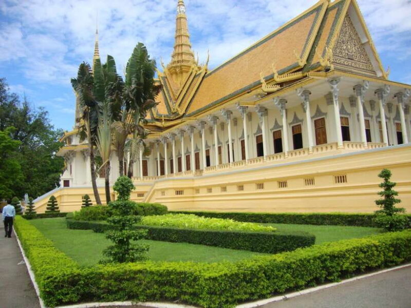 Best of Phnom Penh: Half-Day Private City Tour - What Makes This Tour Stand Out?