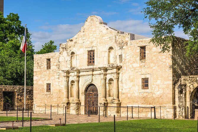 Best of San Antonio Small Group Tour from Austin w/Riverwalk Boat - FAQ