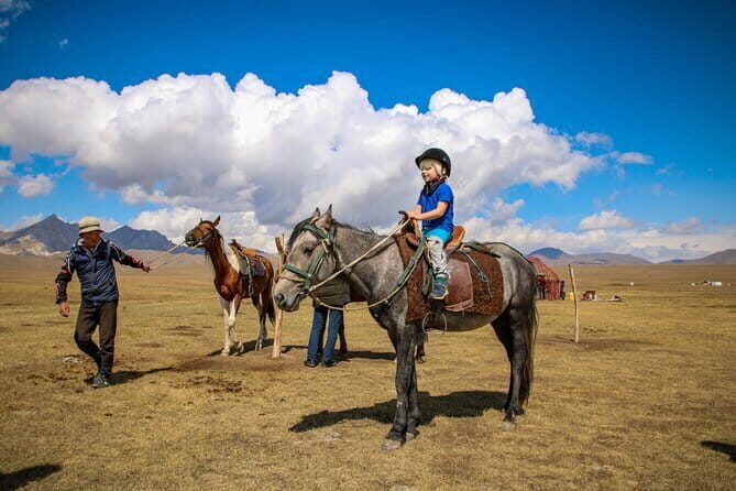 Best of Song Kul and Issyk Kul Lakes in 4 Days - Exploring the Itinerary in Detail