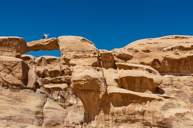 Best of Wadi Rum | Full day jeep tour + overnight in bedouin camp | Pack all-in - The Sum Up
