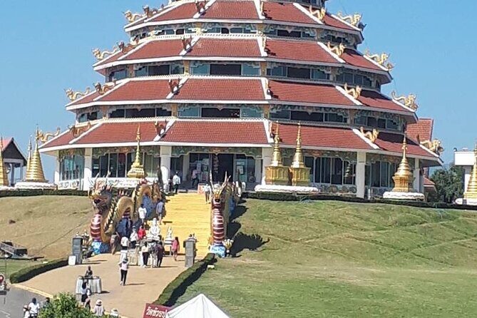 Best Places in Chiang Rai White, Blue, Big Buddha, Tea Plantation - Introduction to the Tour: A Quick Overview