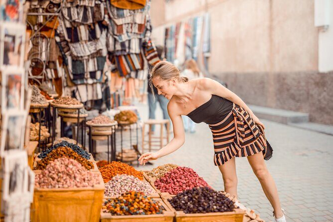 Best Private Shopping Tour In the Souks of Marrakech - What Makes This Tour Stand Out?
