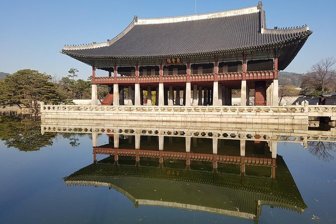 Best Walking Tour to Gyeongbok Palace n Bukchon with Expert - Frequently Asked Questions