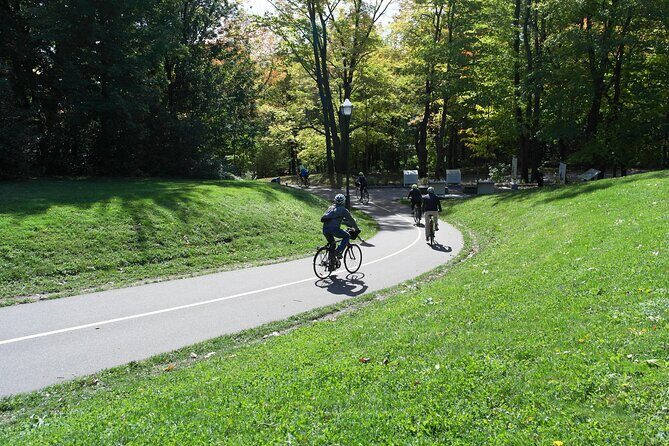 Beyond the Walls E-Bike Tour - Who Will Love This Tour?
