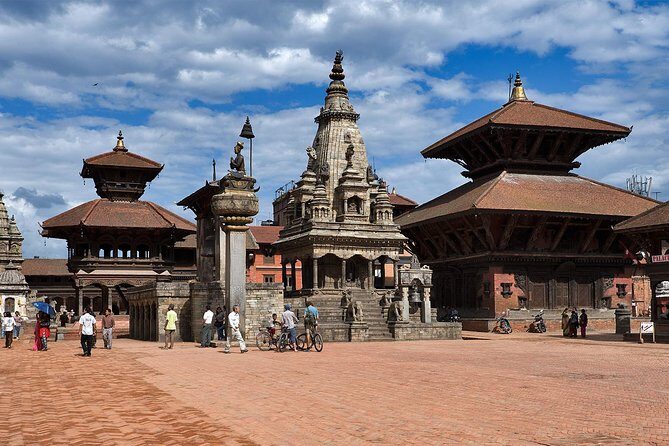 Bhaktapur and Nagarkot Day Tour From Kathmandu - Itinerary Breakdown: What to Expect