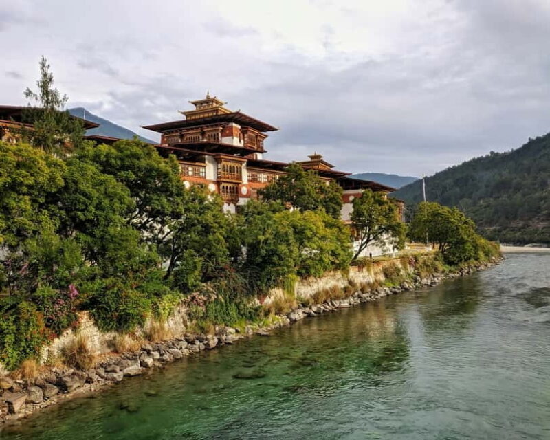 Bhutan: 7-Day Tour with Tigers Nest & Meals all inclusive - Exploring Bhutan: A 7-Day Adventure