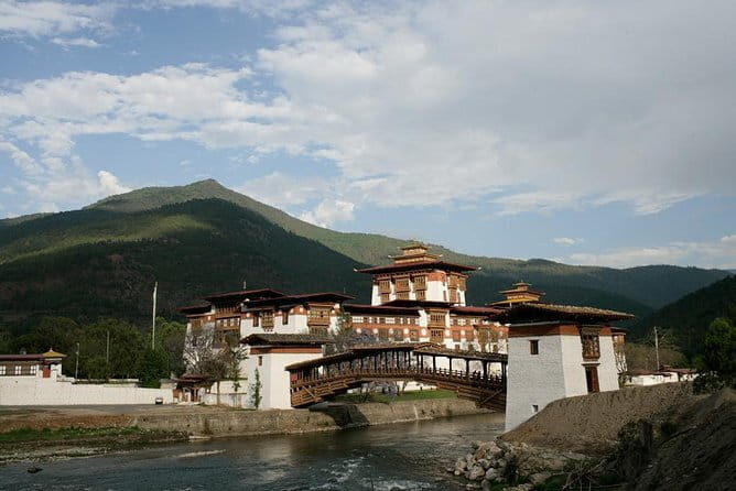 Bhutan Private Multi Day Tour - FAQ