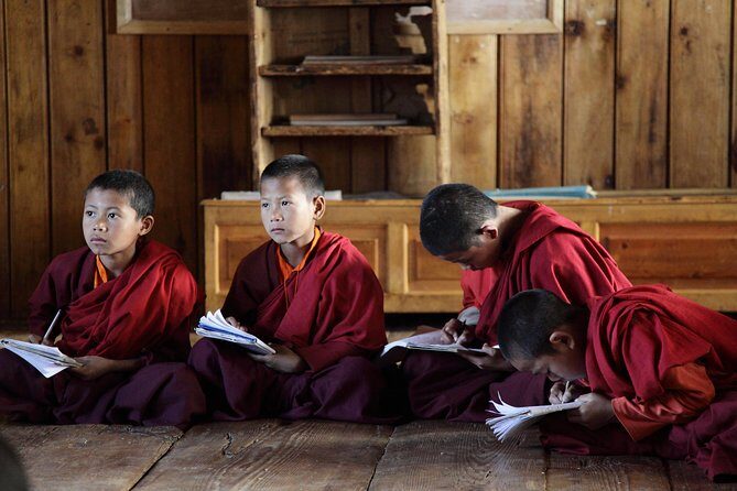 Bhutan Spiritual & Wellness Tour Package With Monastic Stay - Exploring Bhutan’s Spiritual Heart: The Itinerary in Detail