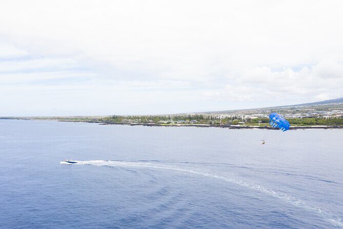 Big Island Parasailing Experience - An Authentic Look at the Big Island Parasailing Experience